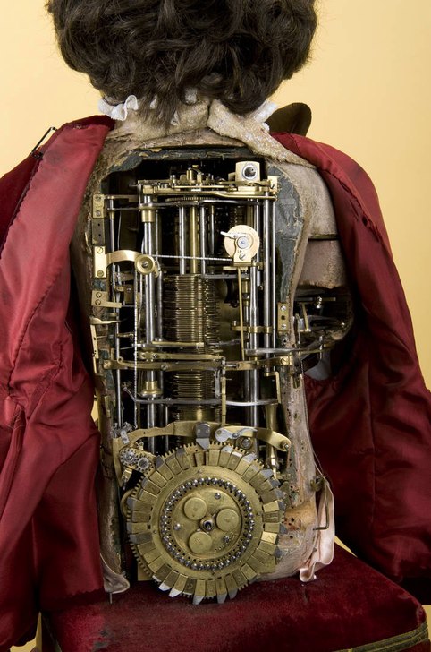 The stack of cams that programs every letter traced by the automaton